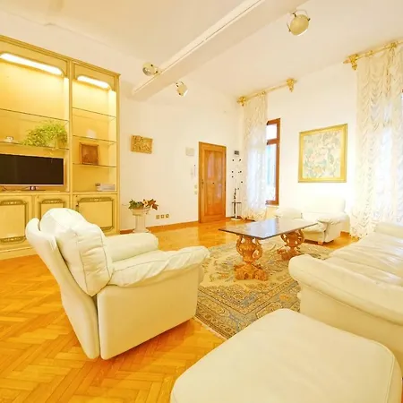 Dolcevita N 287 *
